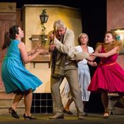 TRI V TOM DivadloNaJezerce DSC 9852 u 10x13